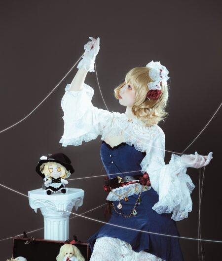 《东方project》爱丽丝·玛格特罗伊德cosplay