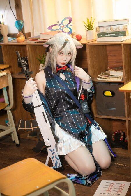 《蔚蓝档案》春原心奈cosplay