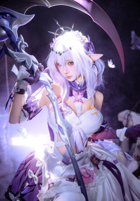 《崩坏：星穹铁道》遐蝶cosplay